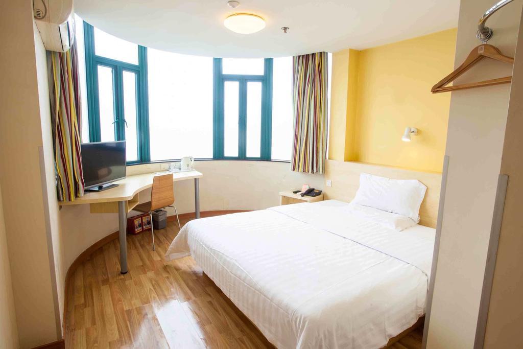 7Days Inn Yueyang East Maoling Pedestrain Street エクステリア 写真